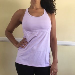 Women’s Athleta tank in lavender - small -